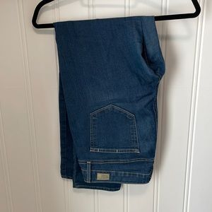 Paige Medium Wash Skyline Ankle Skinny Jean